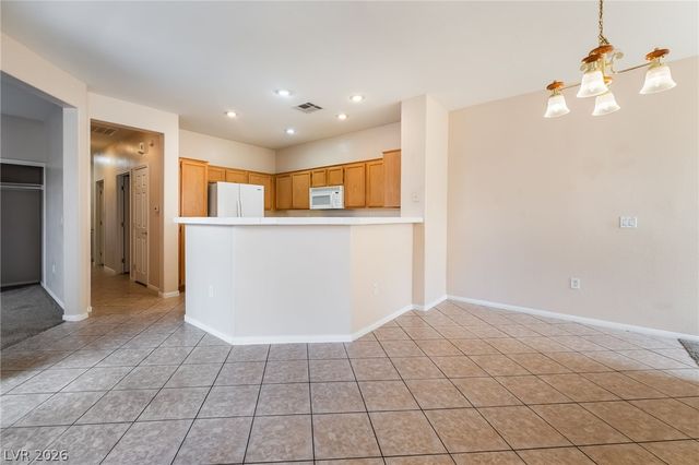 10241 Delray Beach Avenue 201, Las Vegas, NV 89129