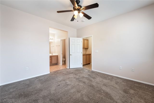 10241 Delray Beach Avenue 201, Las Vegas, NV 89129