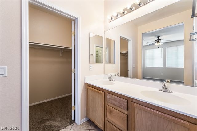 10241 Delray Beach Avenue 201, Las Vegas, NV 89129
