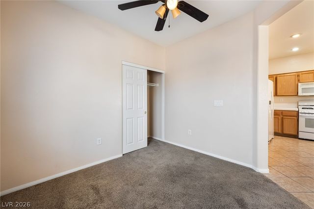 10241 Delray Beach Avenue 201, Las Vegas, NV 89129