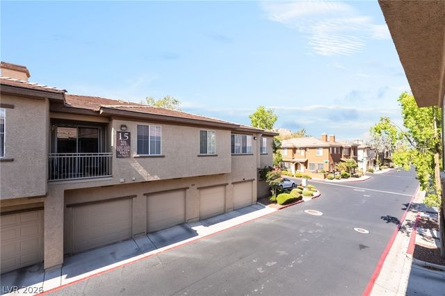 10241 Delray Beach Avenue 201, Las Vegas, NV 89129