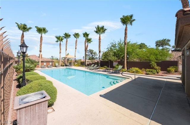10241 Delray Beach Avenue 201, Las Vegas, NV 89129