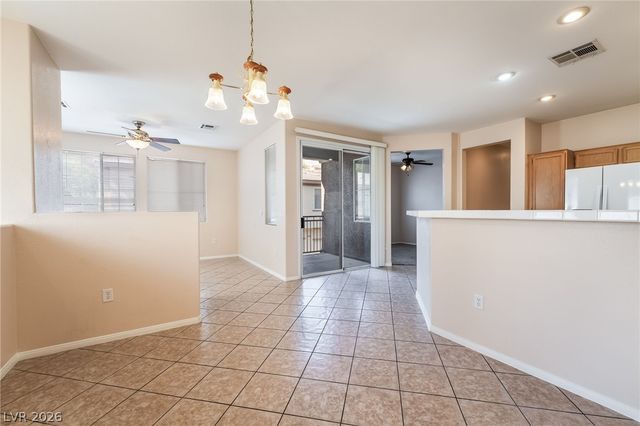 10241 Delray Beach Avenue 201, Las Vegas, NV 89129