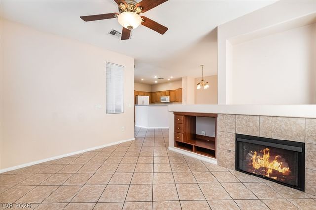 10241 Delray Beach Avenue 201, Las Vegas, NV 89129