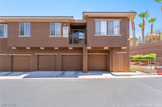 10241 Delray Beach Avenue 201, Las Vegas, NV 89129