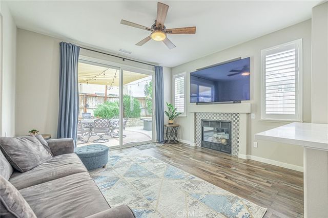 27613 Elkwood, Castaic, CA 91384