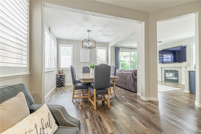 27613 Elkwood, Castaic, CA 91384