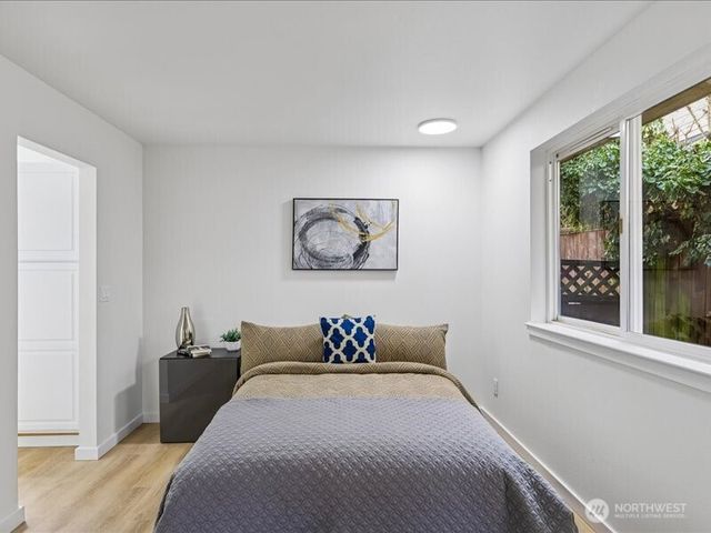 5104 SW 154th street SW Street SW, Edmonds, WA 98026