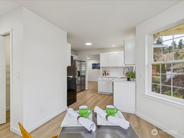 5104 SW 154th street SW Street SW, Edmonds, WA 98026