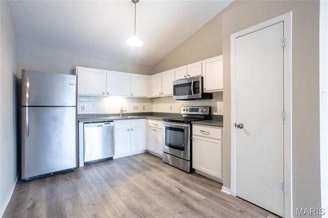 7410 Triwoods Drive I, St Louis, MO 63119