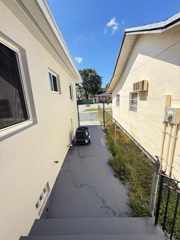 59 E 14th St 59, Hialeah, FL 33010