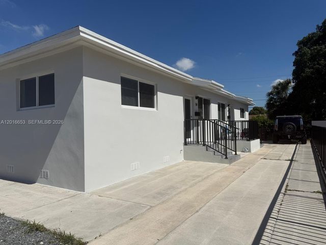 59 E 14th St 59, Hialeah, FL 33010