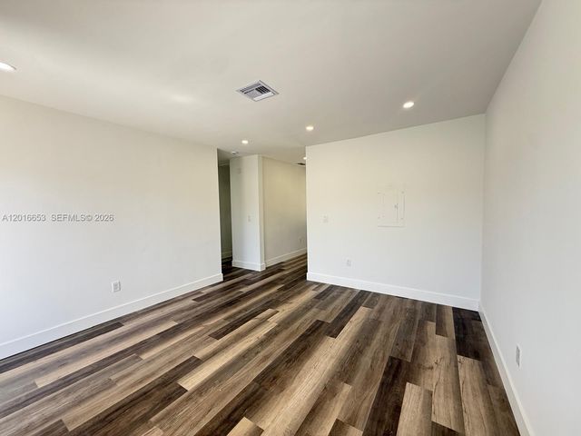 59 E 14th St 59, Hialeah, FL 33010
