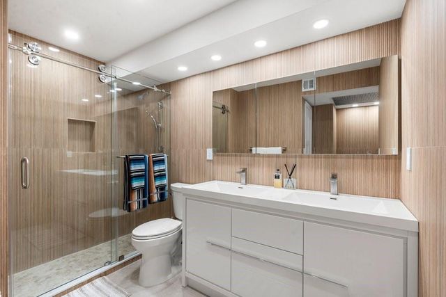 2030 S Ocean Dr 1407, Hallandale Beach, FL 33009