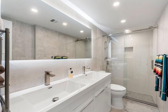 2030 S Ocean Dr 1407, Hallandale Beach, FL 33009