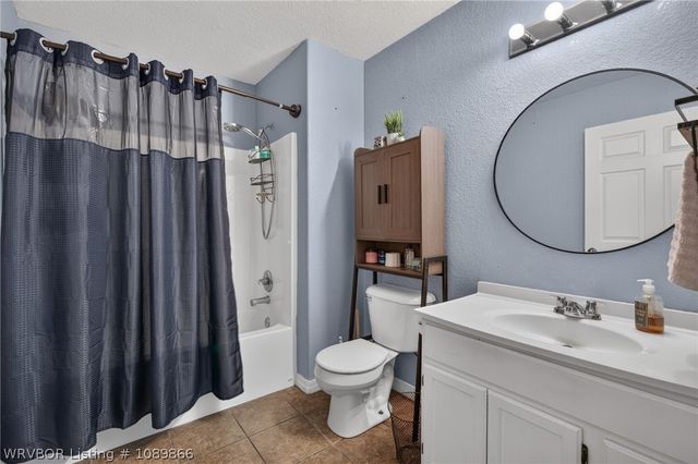 400 Emily Drive, Alma, AR 72921