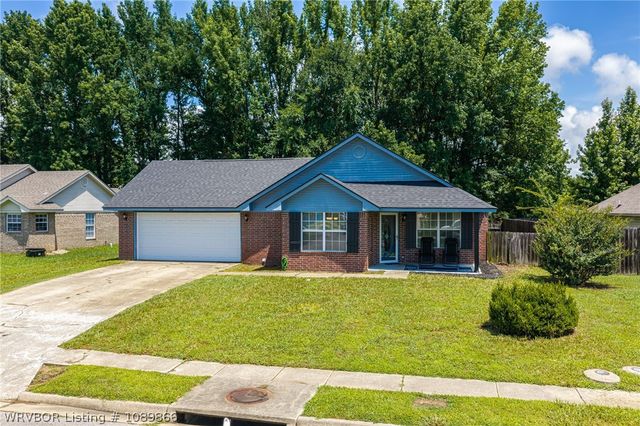 400 Emily Drive, Alma, AR 72921