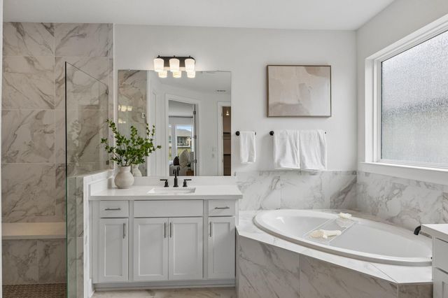 1409 Pink Granite BLVD, Dripping Springs, TX 78620