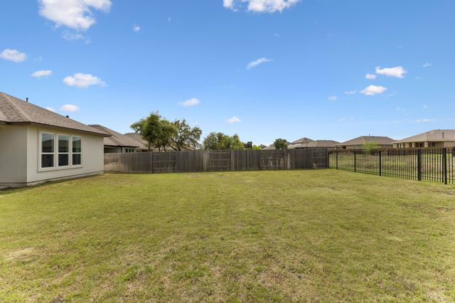 1409 Pink Granite BLVD, Dripping Springs, TX 78620