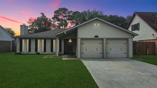 2414 Stillmeadow Dr Drive, Missouri City, TX 77489