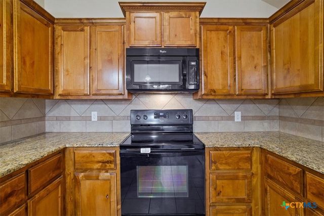 611 Cosper Creek Drive, Killeen, TX 76542