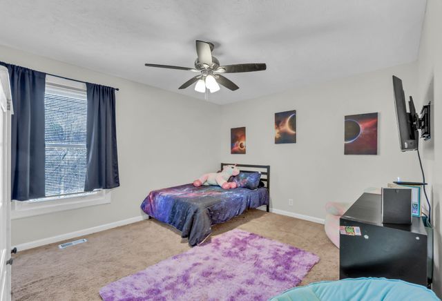 2331 Seven Mile Ferry Rd, Clarksville, TN 37040