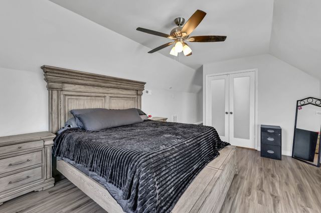 2331 Seven Mile Ferry Rd, Clarksville, TN 37040