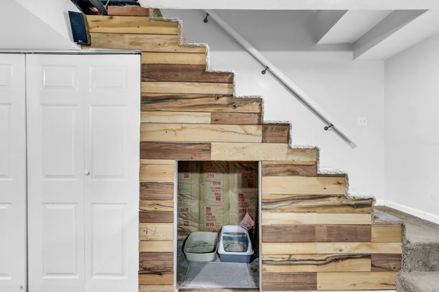 2331 Seven Mile Ferry Rd, Clarksville, TN 37040