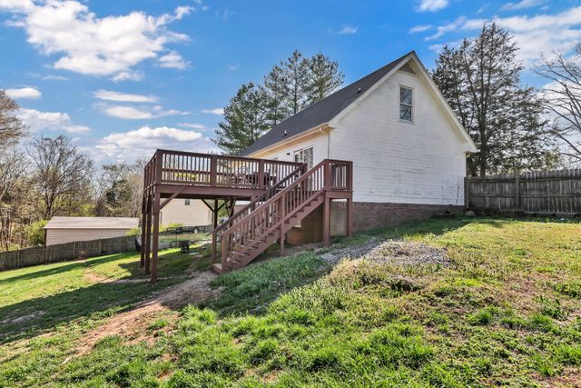 2331 Seven Mile Ferry Rd, Clarksville, TN 37040