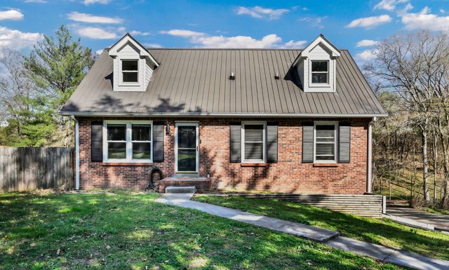 2331 Seven Mile Ferry Rd, Clarksville, TN 37040