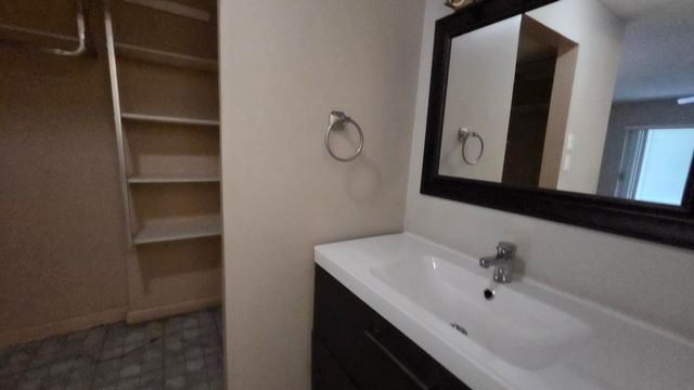 6020 NW 44th Street 108, Lauderhill, FL 33319