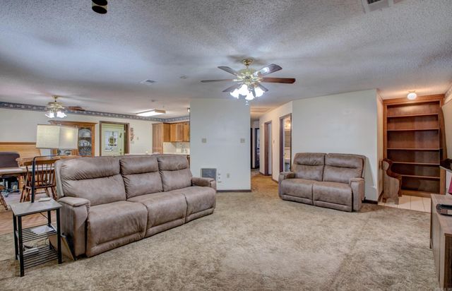 10124 Short Marche Rd, North Little Rock, AR 72113