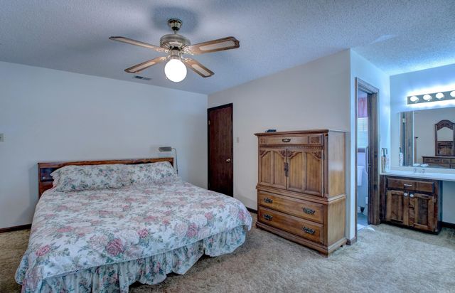 10124 Short Marche Rd, North Little Rock, AR 72113