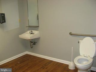 1104 AMHERST ST #100, Winchester, VA 22601