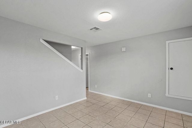 6325 GEIGER Avenue B, El Paso, TX 79905