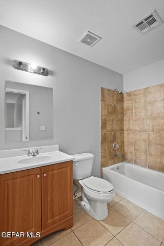 6325 GEIGER Avenue B, El Paso, TX 79905