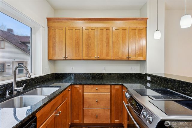 2814 E Spring Street, Seattle, WA 98122