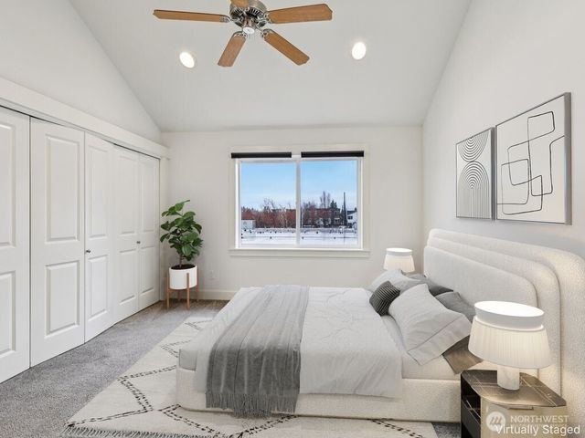 2814 E Spring Street, Seattle, WA 98122