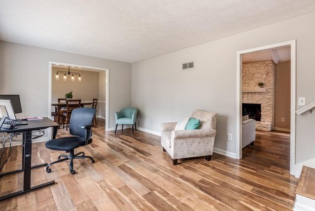 3090 Karen NE Lane, Marietta, GA 30062