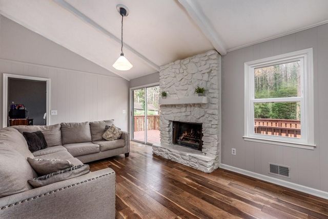 3090 Karen NE Lane, Marietta, GA 30062
