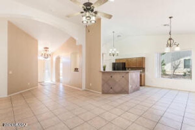 3657 Herba De Maria, Sierra Vista, AZ 85650