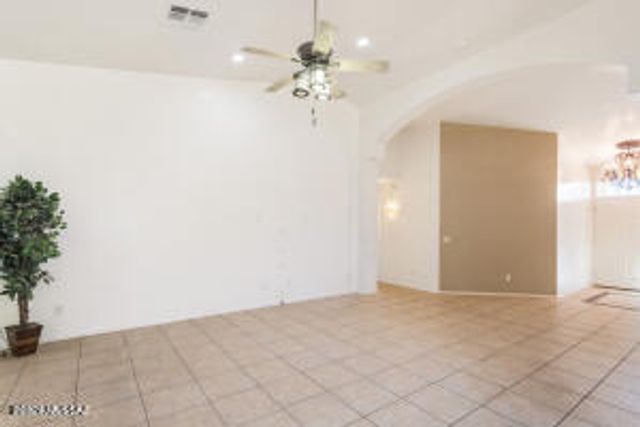 3657 Herba De Maria, Sierra Vista, AZ 85650