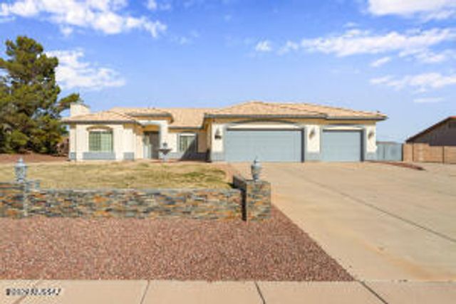 3657 Herba De Maria, Sierra Vista, AZ 85650