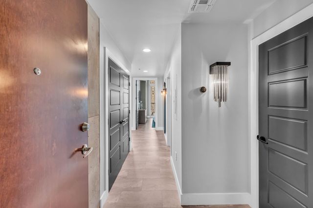 415 Church St Apt 1114, Nashville, TN 37219