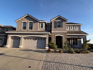 1639 Redmond Dr, Rocklin, CA 95765