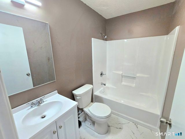 272 Bellevue Street, Hartford, CT 06120