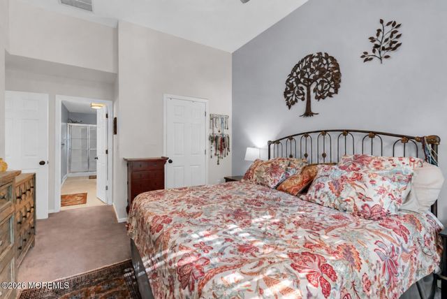 10 Topeka Court, Tinton Falls, NJ 07712