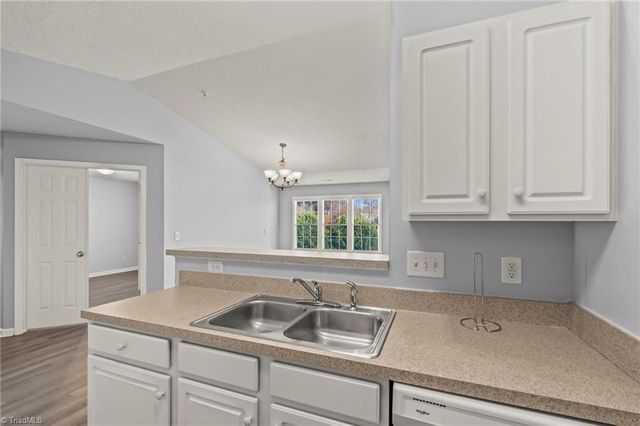 6109 Hedgecock Circle 3D, High Point, NC 27265