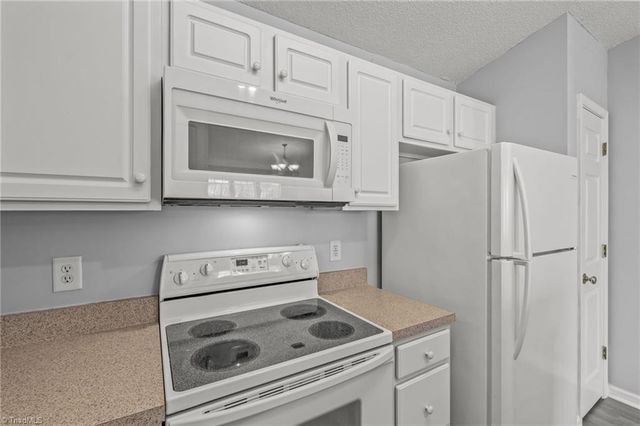 6109 Hedgecock Circle 3D, High Point, NC 27265