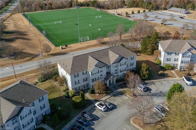 6109 Hedgecock Circle 3D, High Point, NC 27265